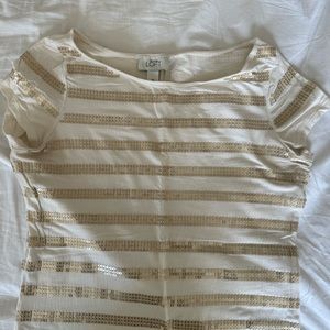White t-shirt with gold sequined stripes